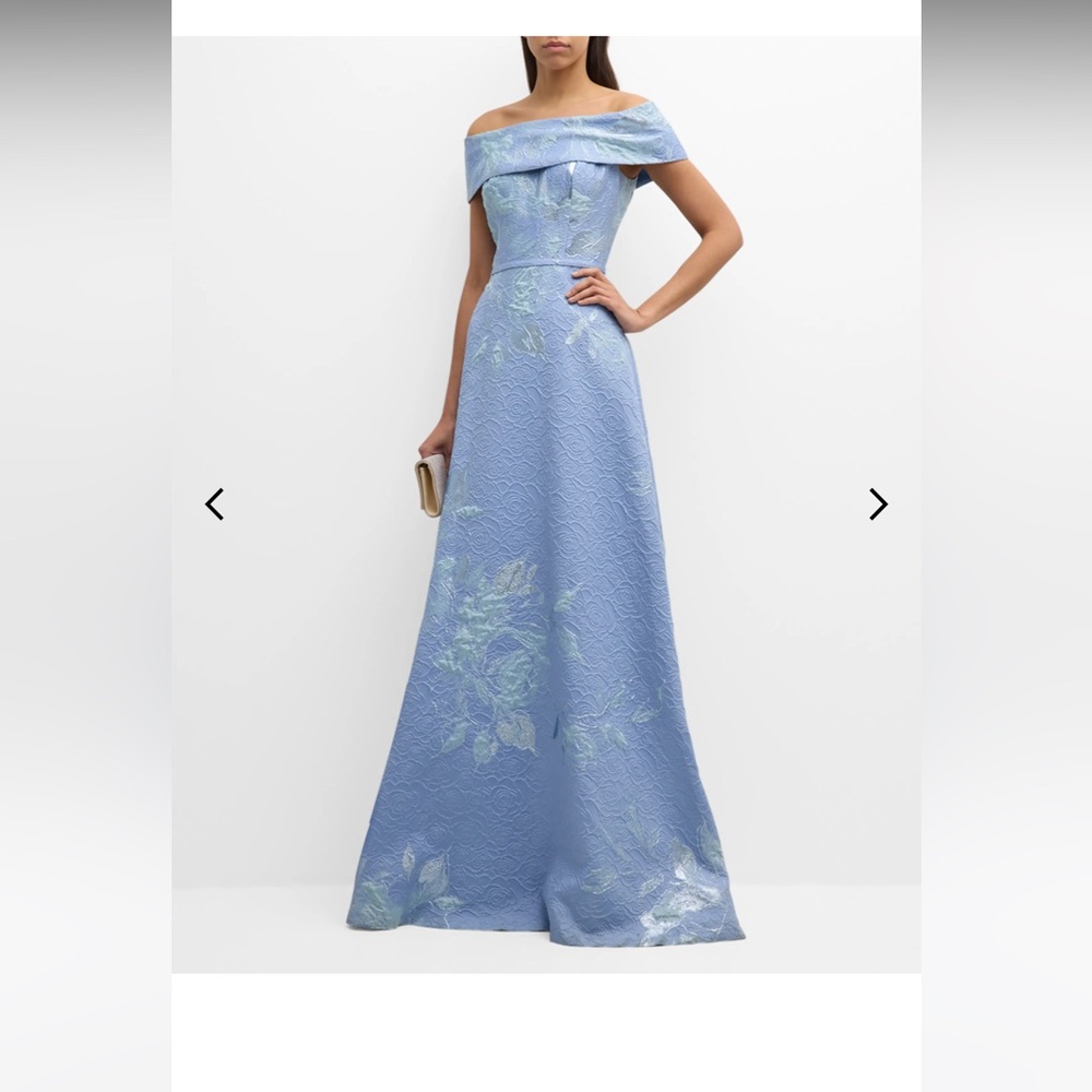 Rickie Freeman For Teri Jon
Off-Shoulder Metallic Flower Jacquard Gown MOB blue